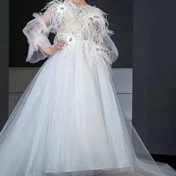 Jill Wish Prabangi balta gėlė Mergaitė Suknelė Arabiškos plunksnos Karoliukai Princesės prom suknelė vaikams Gimtadienis Vestuvių vakarėlis Pageant J021